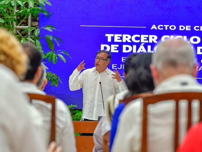 El presidente de Colombia, Gustavo Petro durante los diálogos de paz con el ELN. Foto: Presidencia de la República.