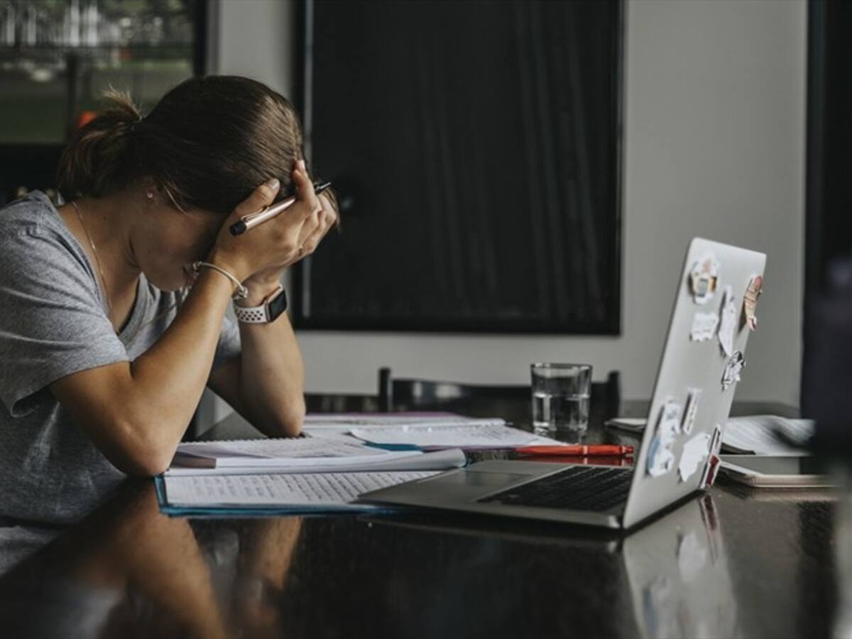 Trabajar más de 55 horas a la semana aumenta el riesgo de muerte: OMS