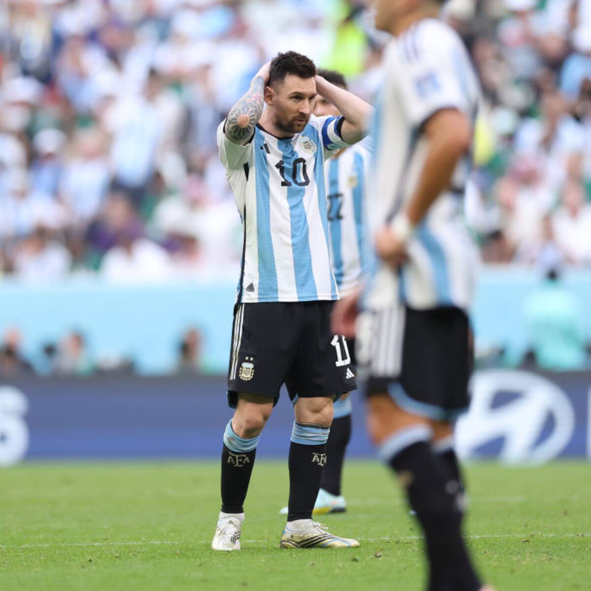 Aficionados saudistas “en shock” tras la victoria de su selección ante Argentina