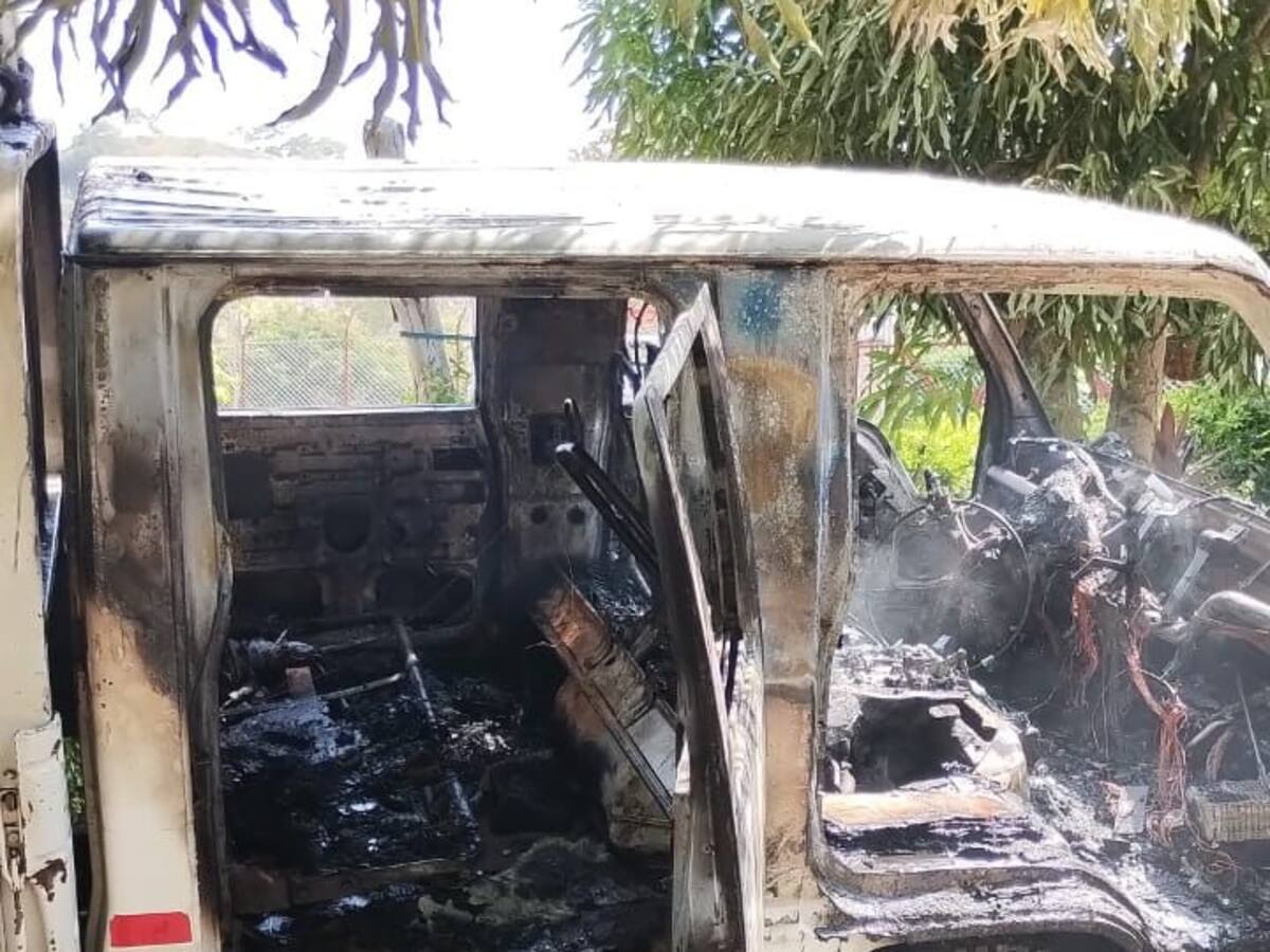 Quema de vehículos obedecería a temas de extorsión en Córdoba, según las autoridades