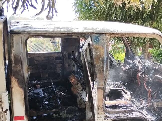 Quema de vehículos obedecería a temas de extorsión en Córdoba, según las autoridades