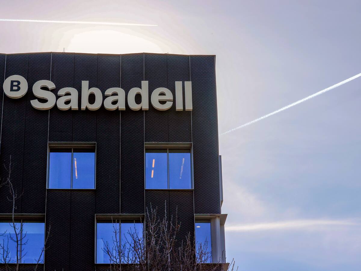 Banco Sabadell rechazó la propuesta de absorción del BBVA