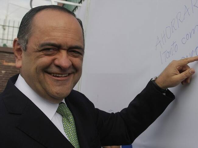 La Procuraduría formuló pliego de cargos al expresidente del Fondo Nacional del Ahorro (FNA), Ricardo Arias Mora. Foto: Colprensa