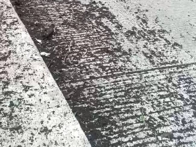 Desprendimiento en la piedra del Peñol. Foto: X @@anibalgaviria