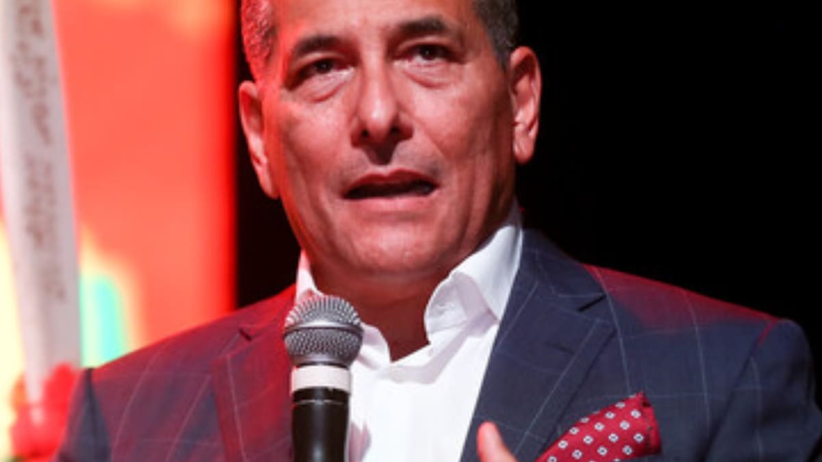 Al Oído: Alcalde Dumek Turbay, ¿TransCaribe se apaga y usted no paga? ¿Por qué desconocer la ley?