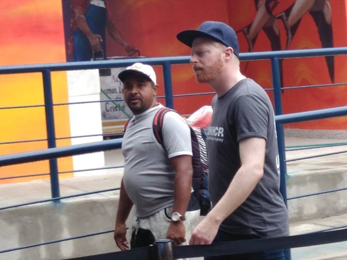 Actor de la serie Modern Family visitó la frontera colombo-venezolana