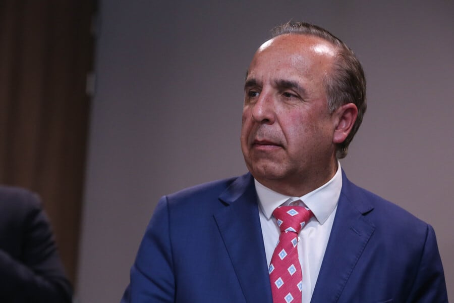 Guillermo Reyes, ministro de Transporte.