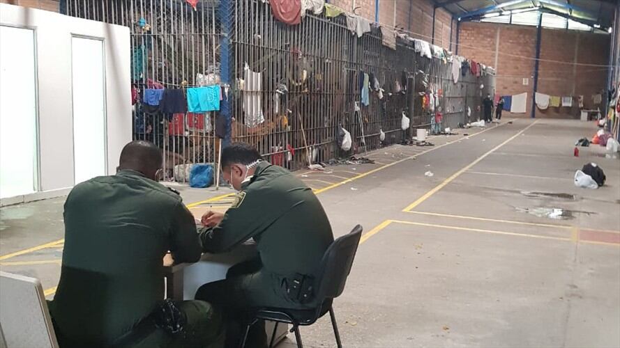 Defensoría del Pueblo alerta por hacinamiento en centros transitorios de reclusión en Córdoba. Foto: cortesía 'No Hay Derecho Pequeño'.