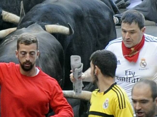 Mientrás más peligrosa sea la situación, más populares esperan ser quienes arriesgan su vida por una foto. Foto: BBC Mundo.
