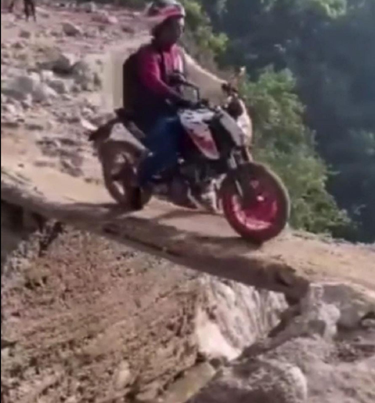 Vía Curos -Málaga. Foto: Cortesía a Melissa Múnera.