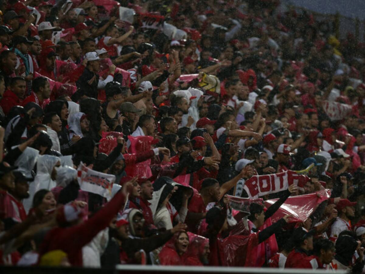 Árbitra en juego La Equidad vs. Santa Fe fue agredida en la cara con una moneda