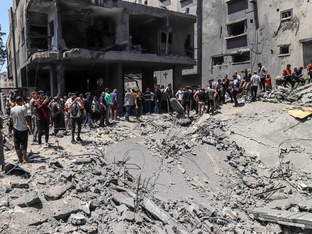 Defensa civil reportó al menos 31 muertos por disparos cerca de centro de ayuda humanitaria en Gaza