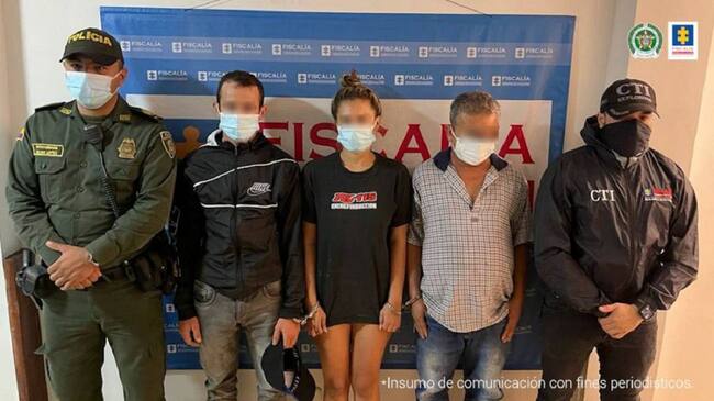 Capturados en Supía al parecer por inducir a una menor a la prostitución. Crédito: Fiscalía Seccional Caldas.