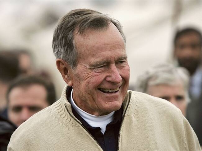 Siempre recordaré la gran decencia de George H. Bush: William H. Webster
