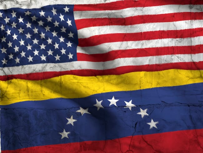 Banderas de Venezuela y Estados Unidos. Foto: Getty Images.