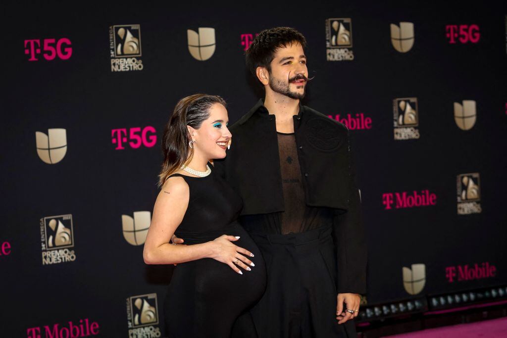 Evaluna Montaner y el colombiano Camilo Echeverry (Photo by Eva Marie UZCATEGUI / AFP) (Photo by EVA MARIE UZCATEGUI/AFP via Getty Images)