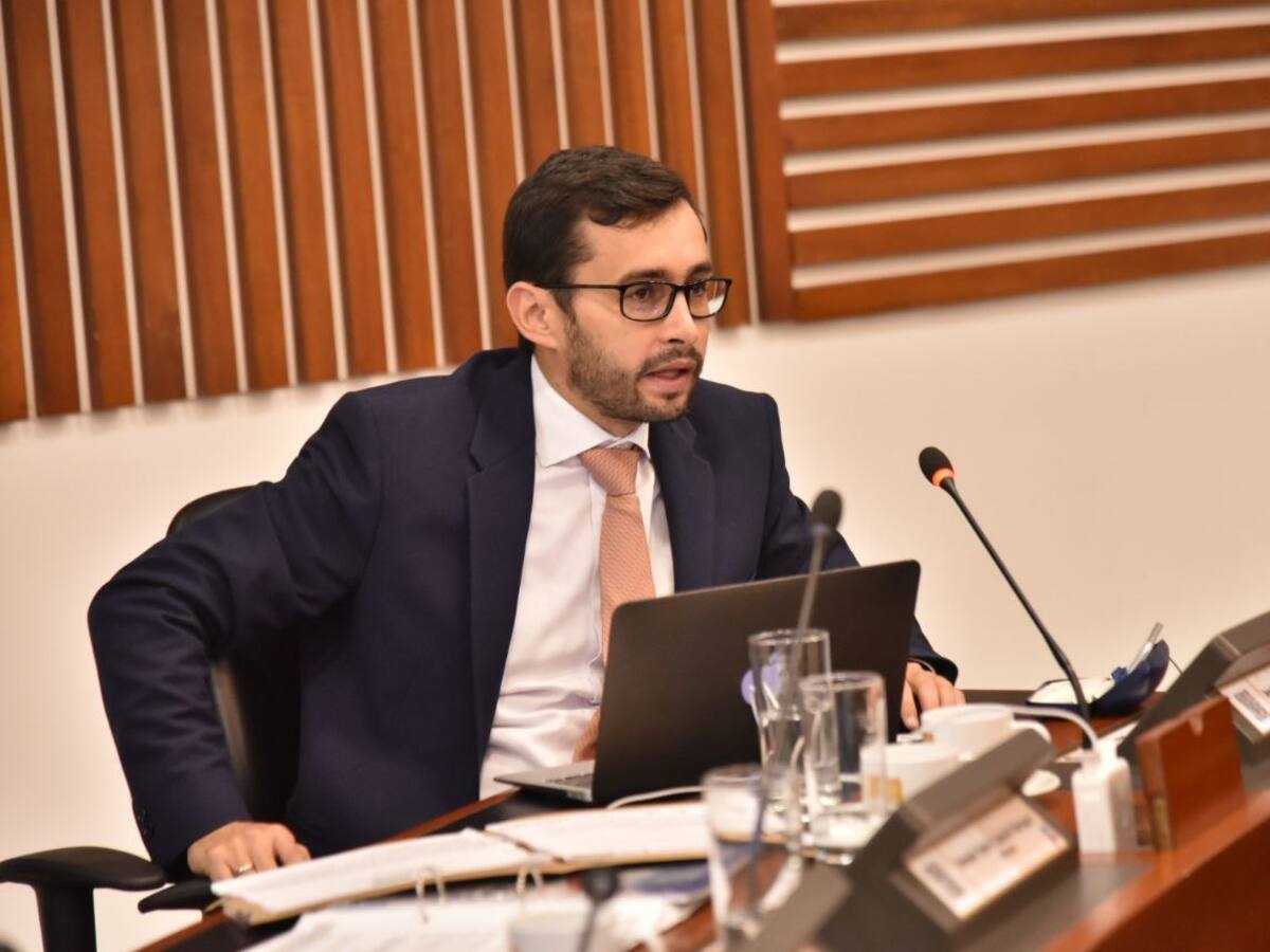 ¿Qué le celebran al ELN? Los secuestrados no han sido liberados: representante Uscátegui