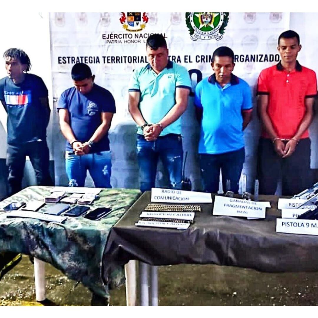 Los cinco capturados fueron enviados a la cárcel. Crédito: Ejército Nacional. 