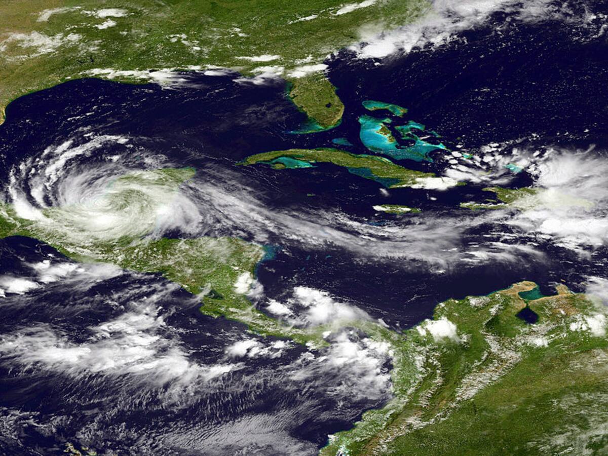 Se forma la tormenta tropical ‘Ernesto’ y amenaza a Puerto Rico y las Islas Vírgenes