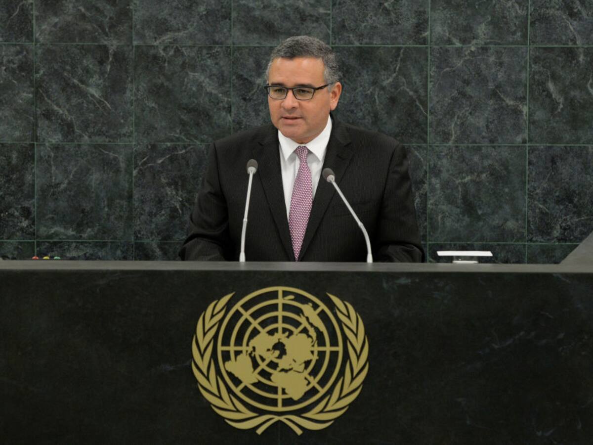 Fiscalía pide ocho años de cárcel para expresidente salvadoreño Mauricio Funes por evasión