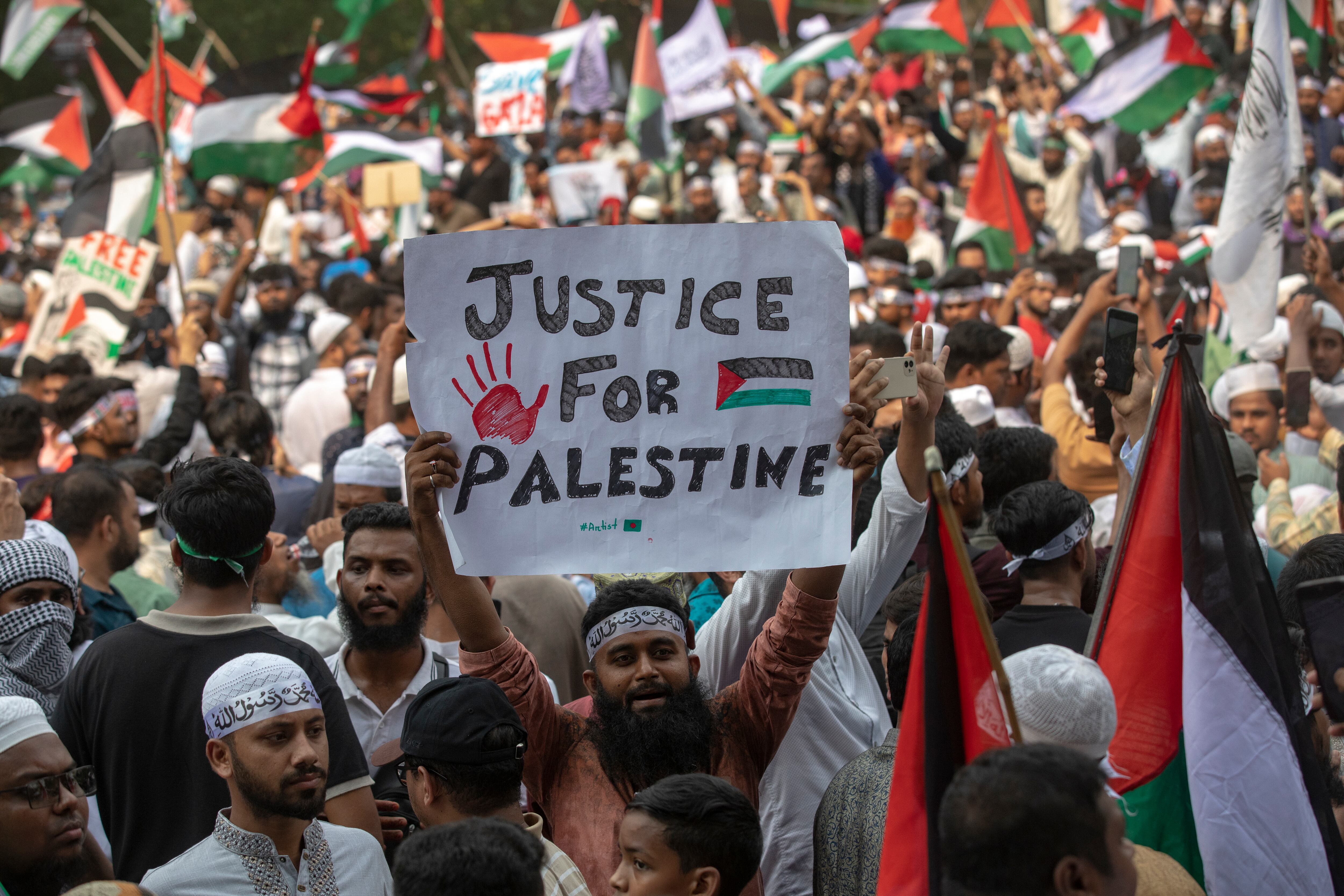 Contra la guerra en Gaza. Foto: Ahmed Salahuddin/NurPhoto via Getty Images.