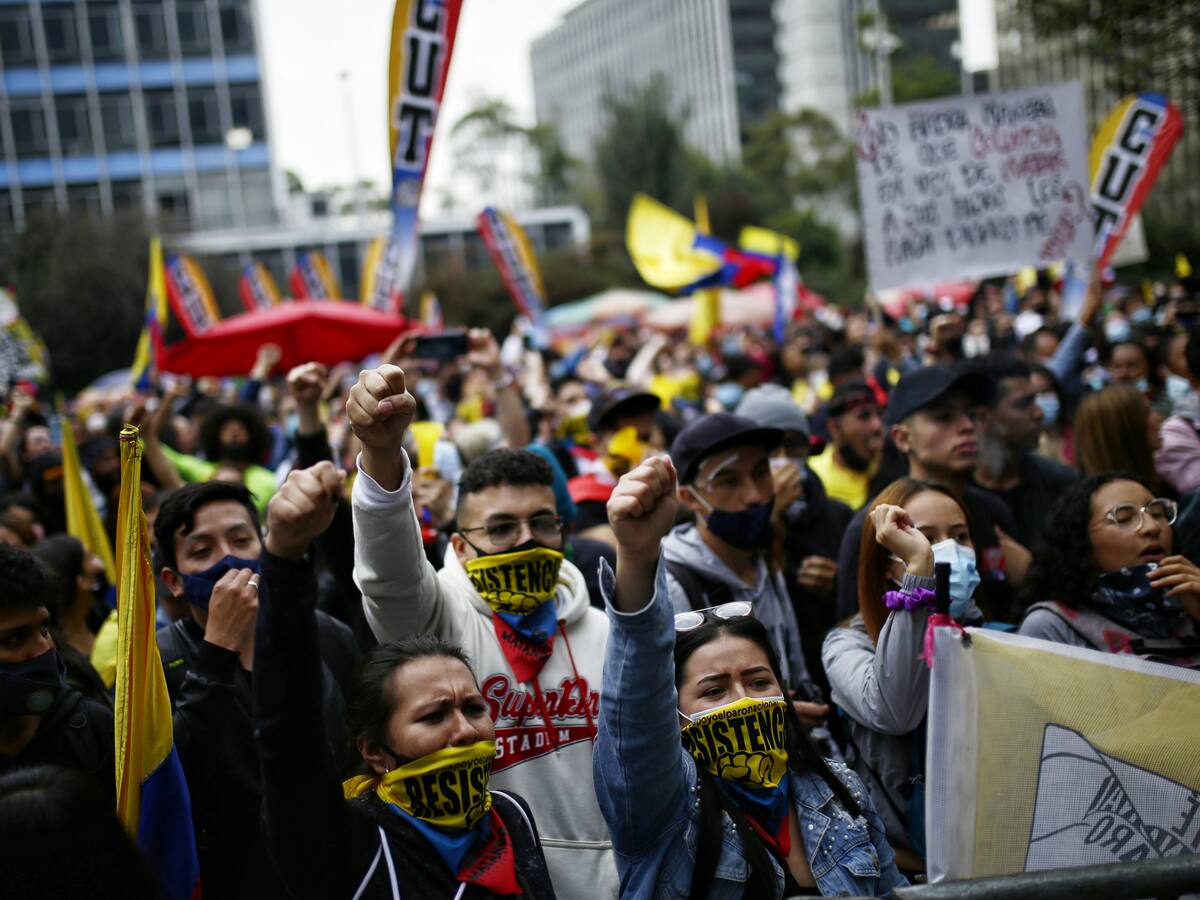 Avanzan las protestas en Bogotá en una nueva jornada de paro