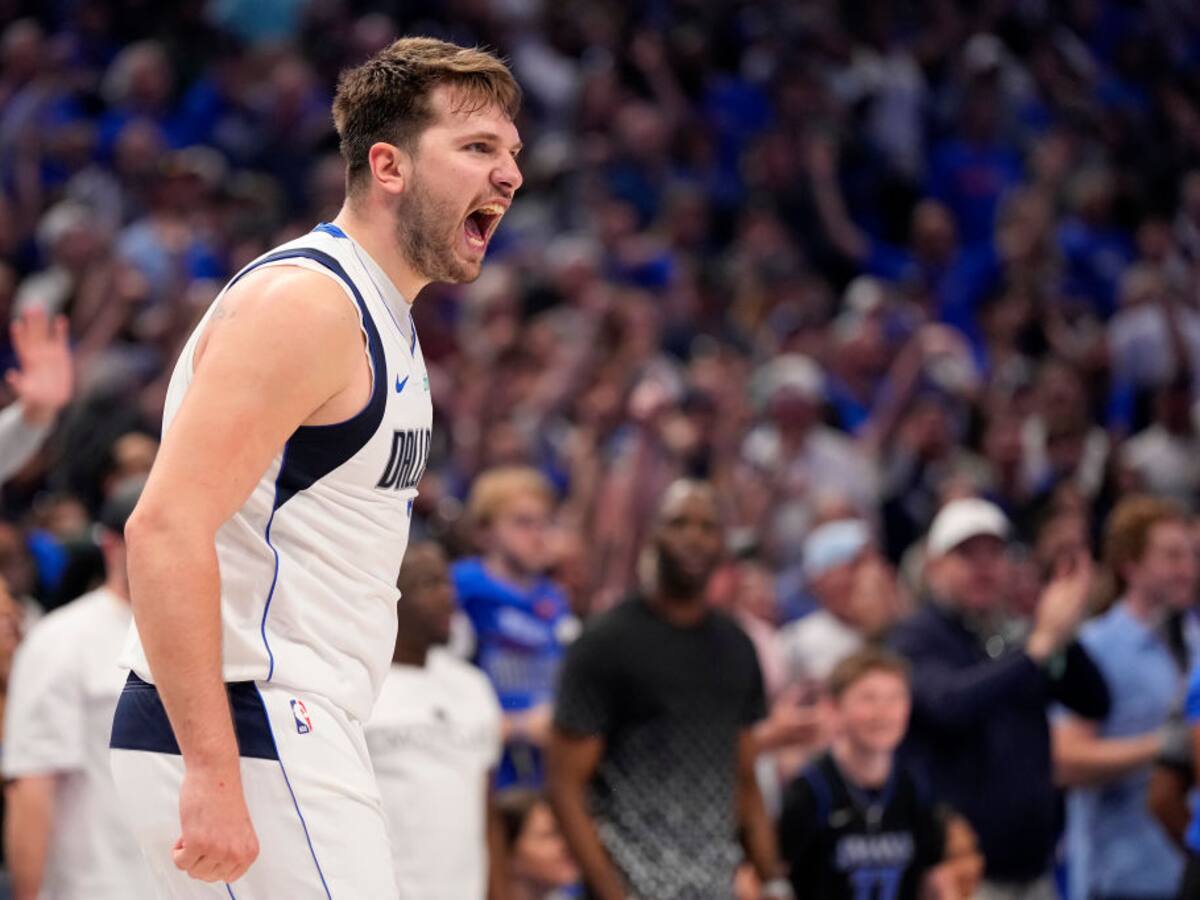 En un partidazo que se fue hasta prórroga, los Mavericks le ganaron a los Rockets 147-136