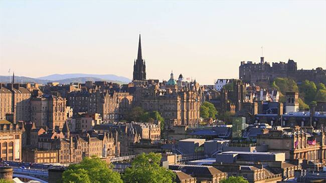 Edimburgo: la ciudad donde no querrá utilizar su carro. Foto: Bang Media