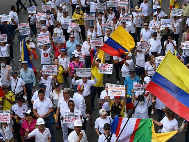 Manifestaciones de la oposición al Gobierno Petro. Foto: Getty Images - Joaquín Sarmiento