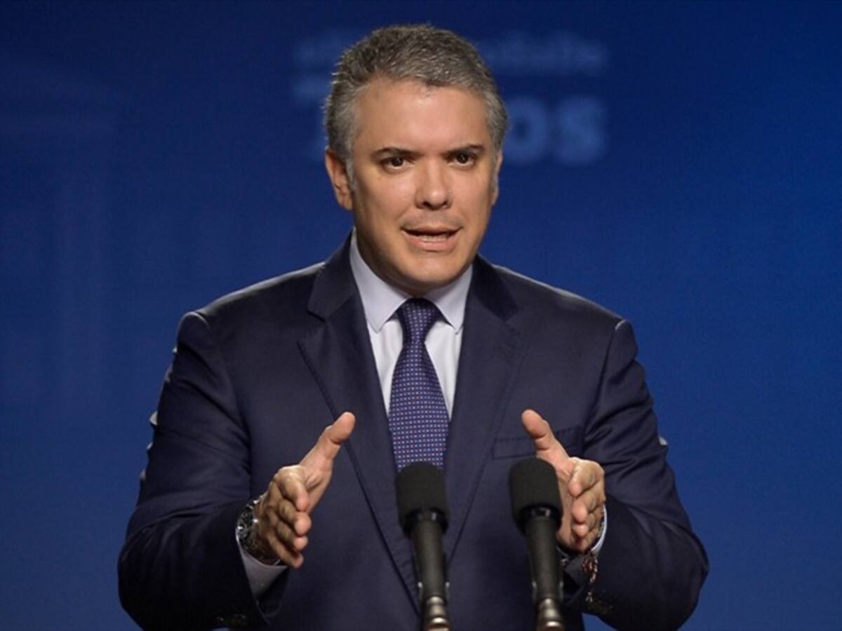 La chambonada es costosa: Fajardo habla de los problemas que ha tenido el gobierno Duque