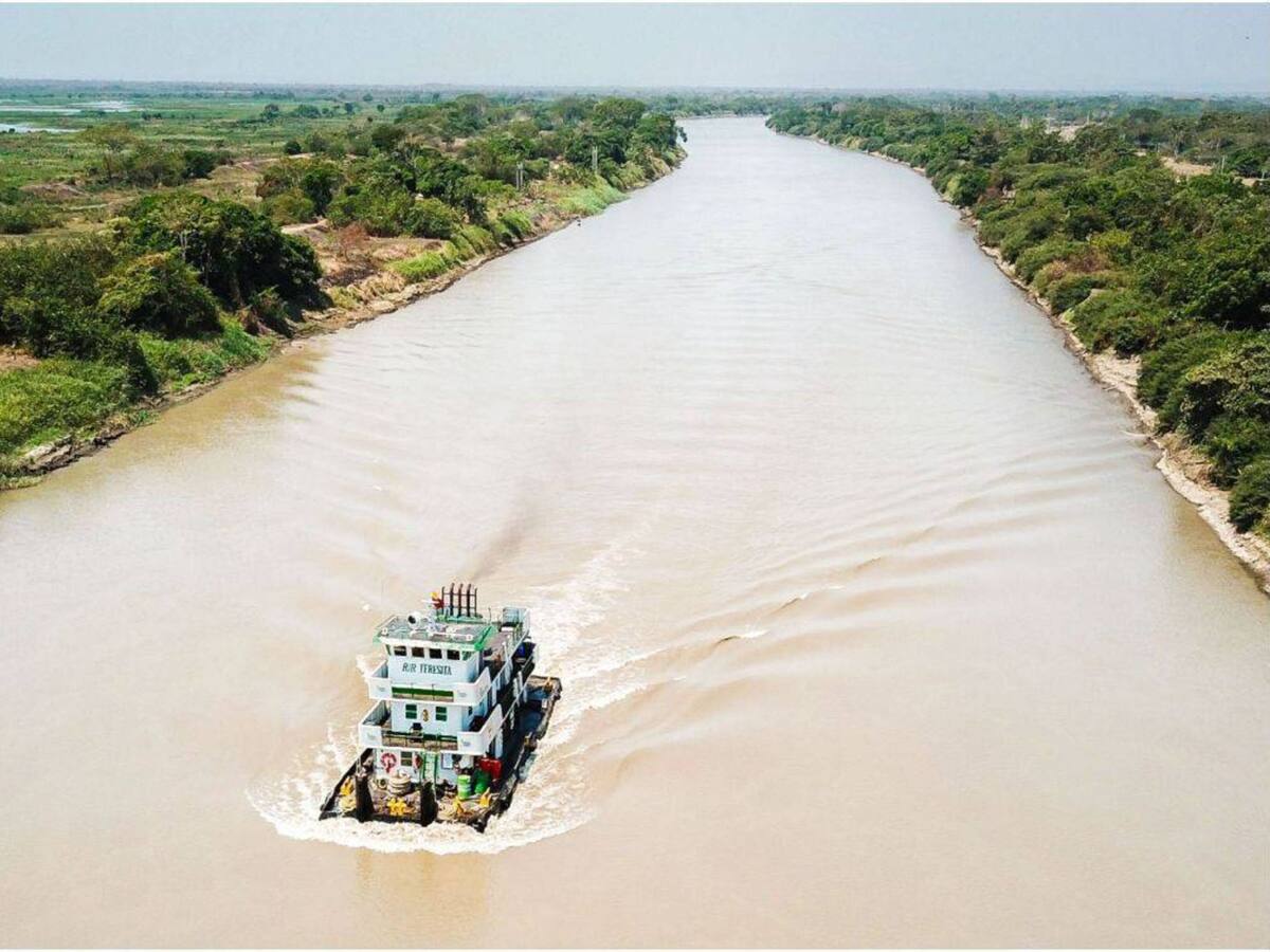Declaran vigilancia permanente por alto nivel del Canal del Dique