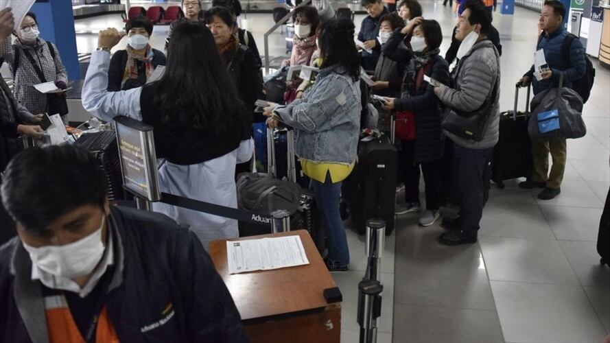 Protocolo a seguir con los viajeros provenientes de Europa. Foto: Getty Images