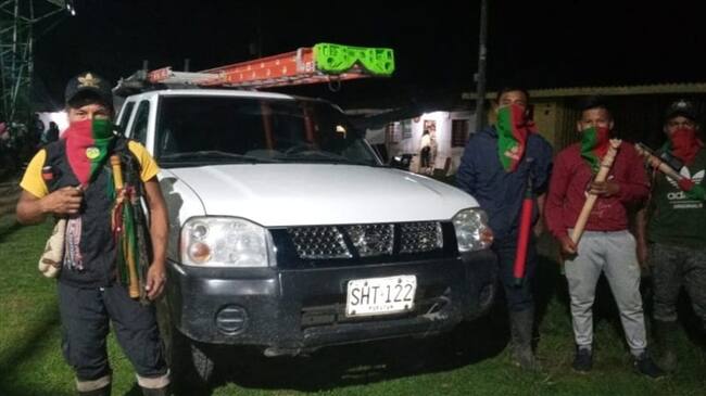 La camioneta con matrícula SHT-122 de Popayán fue recuperada por parte de la Guardia de la vereda de Monte Cruz. Foto: Guardia Indígena