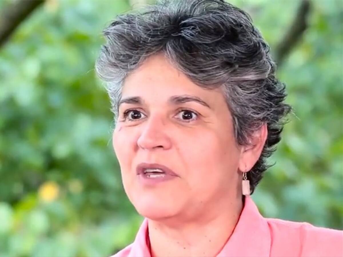 "Yo me demoré mucho en tomar la decisión" María Calderón, paciente de Cirugía Refractiva