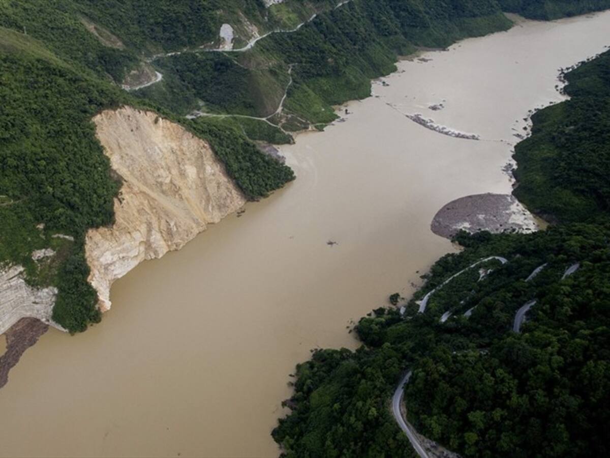 Por falta de información, Mintransporte no ha autorizado uso de ferry en Hidroituango
