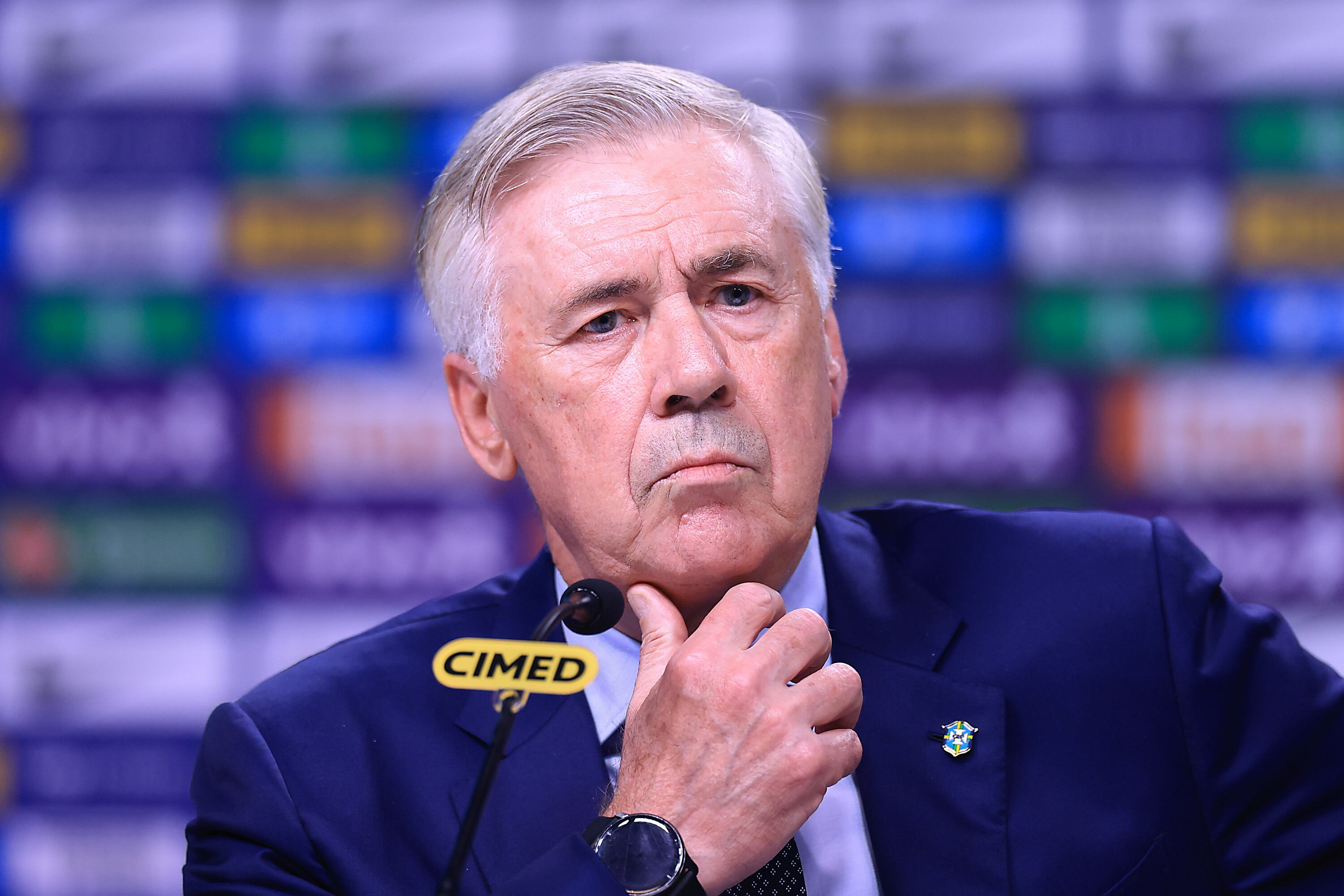 El entrenador de la selección brasileña, Carlo Ancelotti, durante el anuncio del Equipo de Brasil para los encuentros ante Bolivia y Chile, el 25 de agosto de 2025. (Foto de Buda Mendes/Getty Images)