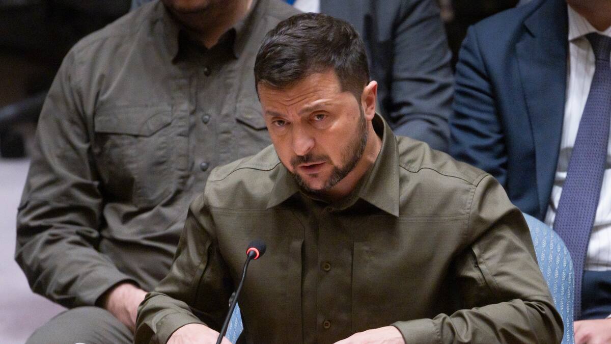 Presidente Zelenski llega a Washington, con la ayuda a la defensa aérea como “prioridad”