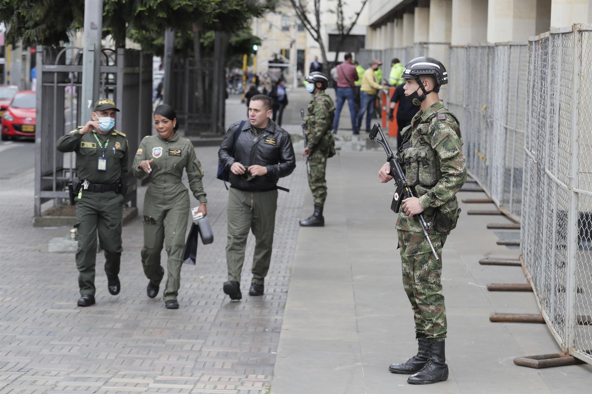 Posesión de Petro: Bogotá se blinda con 15.000 policías y militares. Foto: EFE