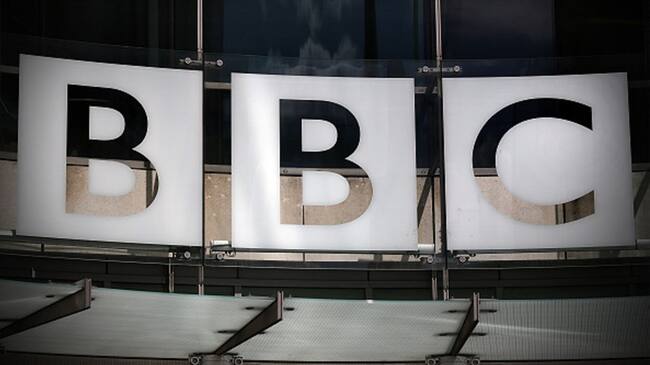 Empleados de la BBC aceptan recorte salarial promujeres. Foto: Getty Images