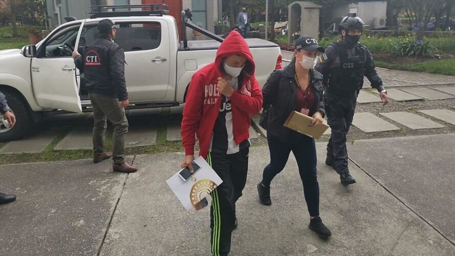 La Fiscalía le imputará los delitos de tortura y homicidio agravado a los dos policías capturados por el homicidio de Javier Ordoñez. Foto: Colprensa / CTI