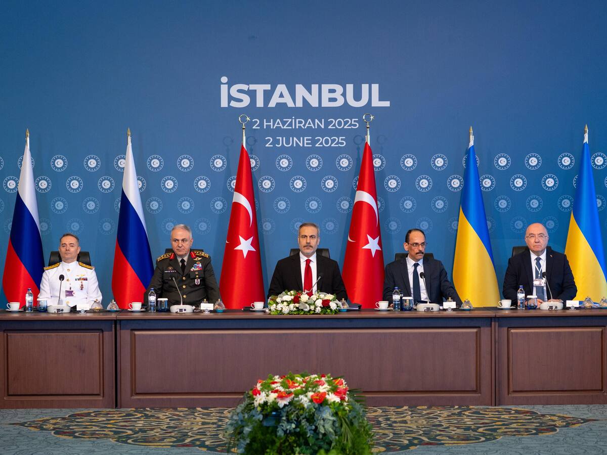 Rusia y Ucrania abren en Estambul la segunda ronda de las negociaciones de paz