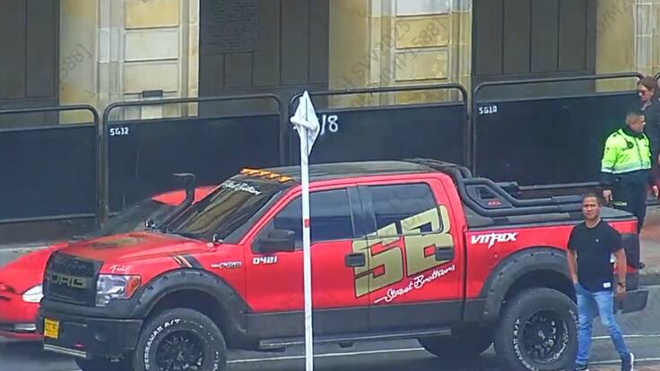 Concejal ‘Fuchi’ Forero respondió a polémica por su camioneta mal parqueada: “arman shows contra mí”