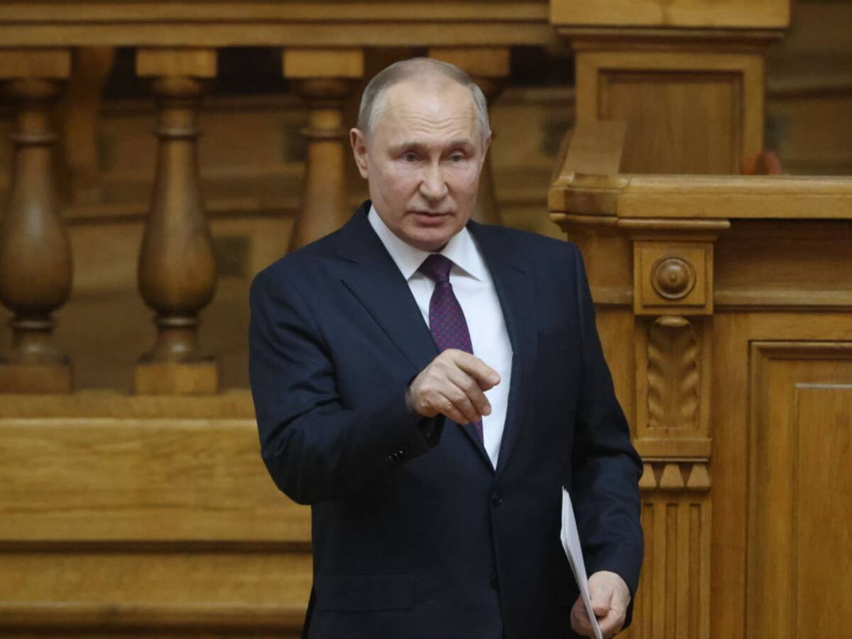 Putin firmó la ley que prohíbe cambiar de sexo por vía médica y en documentos oficiales