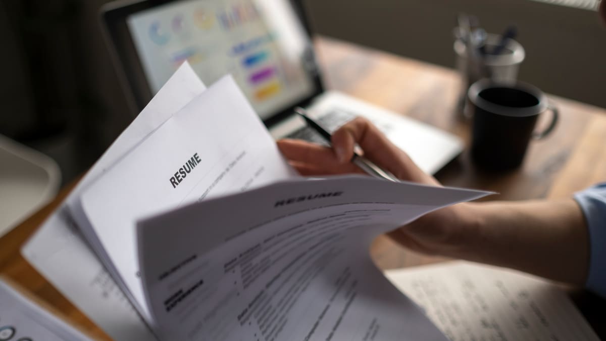 Sena abre convocatoria de empleo para trabajar en España: pagan hasta $16 millones