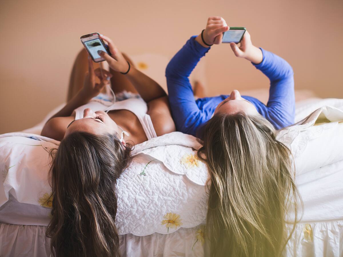 Nuevo estudio asegura que la adicción a internet puede afectar el cerebro de adolescentes