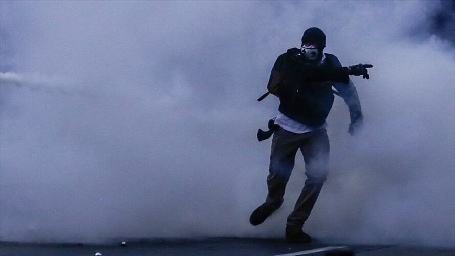 Según las autoridades, estas personas se encontraban realizando actividades que afectaban el orden público y la seguridad ciudadana durante las manifestaciones. Foto: Colprensa