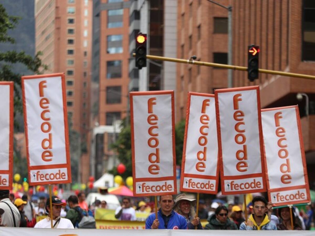 Extesorero de Fecode da detalles de cómo fue la aprobación del cheque de $500 millones