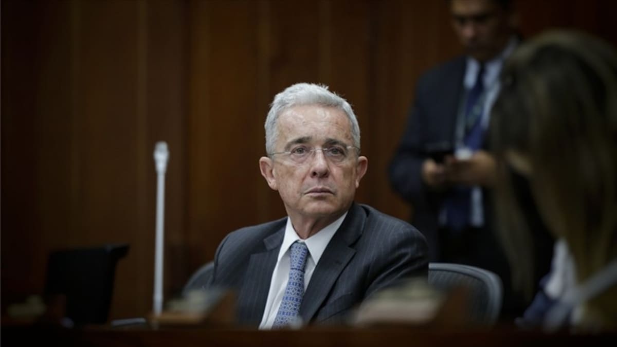 Defensa de Álvaro Uribe pide preclusión del proceso en su contra