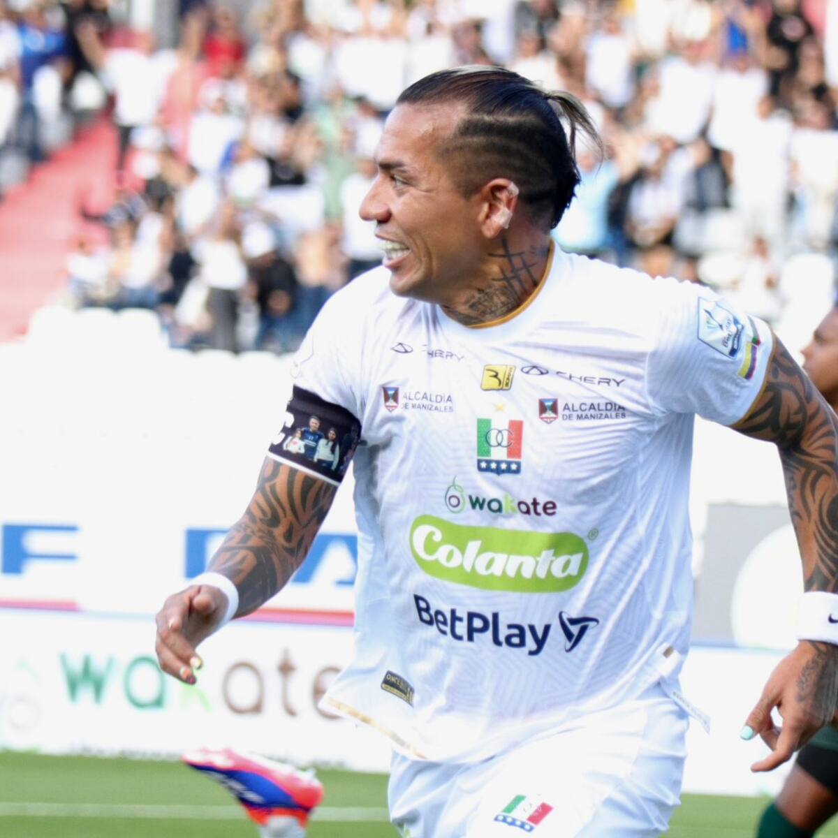 Once Caldas goleó 4-1 al Deportivo Cali con Dayro Moreno como figura del partido