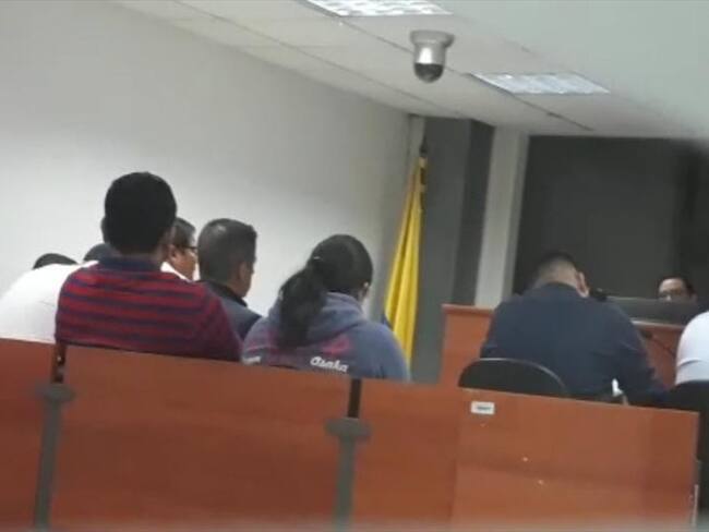 Fue asegurada una red de "chuzadas" conformada por oficiales del ejército y la policía retirados. Foto: Erika Rebolledo (W Radio)